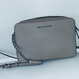 GRAY MK PURSE